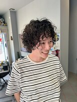 ダニーコウベ(Danny kobe)&nbsp;クルクルパーマ