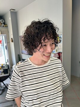 ダニーコウベ(Danny kobe) クルクルパーマ