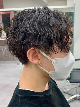 ジーニー 本厚木(Genie) 波巻きスパイラルパーマ/ハイライト/マッシュパーマ/ウルフ