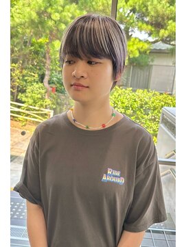 ヘアーアンドアート ルミナ(HAIR&ART LUMINA) マッシュショート×ブリーチカラー【亀井大旗】