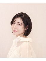 アンベリールフルー(EMBELLIR fleur)&nbsp;フェミニンボブスタイル　３０代４０代５０代　表参道青山