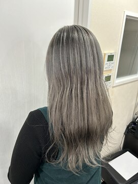 アイズ 本厚木(AIZU) シャドウルーツ