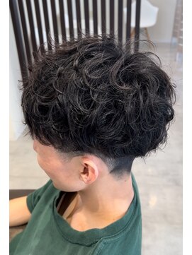 エル ブランシェ(Ailes Branches) メンズナチュラルパーマ