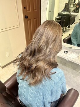 グラッジ 池袋(GLADGE) ベージュ、ブリーチカラー、ダブルカラー