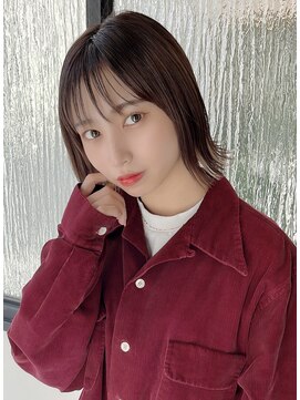 アリエッタ アザブ(ARIETTA AZABU) 切りっぱなしボブ/インナーカラー