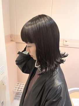 シダ(sida) [sida 鹿毛] 黒髪ネビージュボブルフ★小顔前髪外ハネ