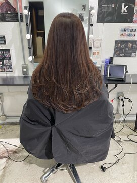 キング 高槻(K!ng) 縮毛矯正髪質改善ハイライトレイヤーカット高槻美容室エクステ