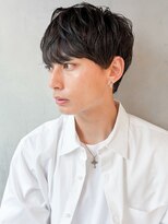 フェザー刈り上げセンターパートフェザーパーマ波打ちパーマ