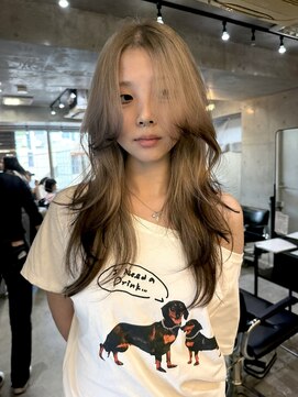 ナループロアボタン(Nalu pu loa BOTAN) レイヤーカット/ハッシュカット/デザインカラー