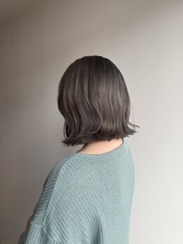ジジ プラス デザイン(GIGI＋design)の写真/ブリーチカラーが得意なサロン。透明感のあるカラーで、周りと差のつく褒められヘアに変身！