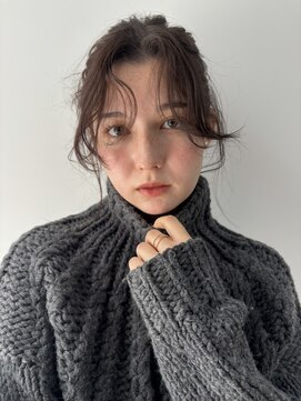 ユーフォリア 青山(Euphoria) ニット×お団子スタイル〇担当ももこ