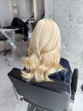 マーシュ ルーヴェ(marshu Luve) 抜きっぱなしブロンド/ブリーチ/ハイトーン