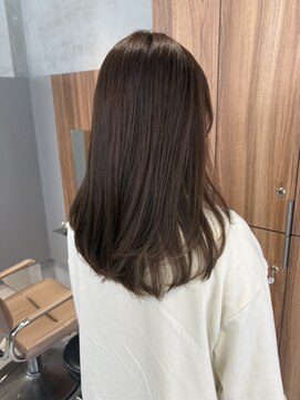 ガリカ 博多(Gallica) <ゲスト>セミロングレイヤー x グレージュカラー