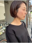 切りっぱなしシンプルボブ