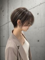 シャワー(SHOWER)&nbsp;ハイライトショート/顔周りレイヤー/オリーブアッシュ/髪質改善