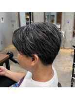 ヌーバイアンドライフ(NU. by and life)&nbsp;毛流れショート