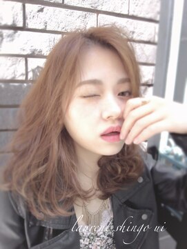 ローラント(Laurent) センターパートラフミディ