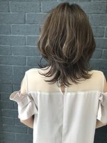 ニド(2do)&nbsp;大人可愛いミディアムレイヤー