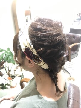 オンリー ヘア(ONLY HAIR) スカーフアレンジ♪