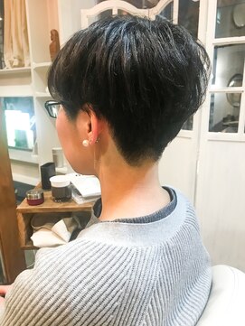 ロジ(Roji) 【ROji】刈り上げ女子スタイル