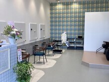 ソメール(Someil)の雰囲気（天井が高く空気の流れが感じられる店内でゆっくり過ごせます♪）