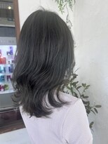 トレヘアー(tRe hair) グレージュカラー　ミディアムヘア　レイヤーカット