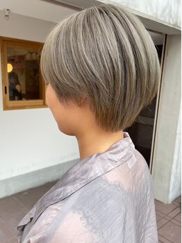 ロッソ 香椎宮前店(Rosso)の写真/差が付くショートスタイルは動きで魅せる。似合わせショートは美フォルムでお手入れ簡単が自慢♪[香椎宮前]