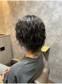ミディアムヘア×波巻きパーマ