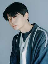 ヤイエ 青山店(yiye)&nbsp;センターパートニュアンスパーマワンカールパーマ韓国コンマヘア
