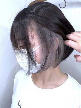 ブレイズヘアー(BLAZEhair) イヤリングホワイトシルバー×ブリーチ２回
