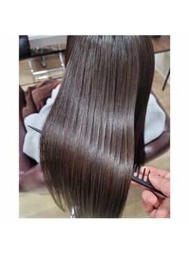 ブルーフィン シセロ(Blue Fin cicero) 髪質改善/美シルエット/ツヤ髪ロング/アッシュブラック/20代30代