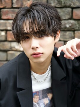 ルーシー 渋谷(LUCEY) シースルー下ろしフェザーパーマ
