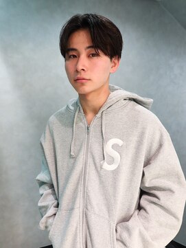 オルカ(ORCA) メンズヘア/メンズカット/センターパート/新宿【深江】