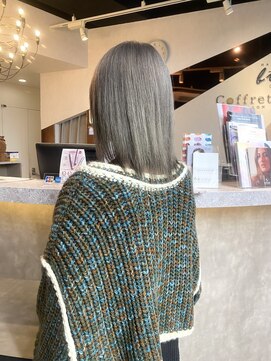 ソワンドブレスセルン 心斎橋(soin de brace cerne) グレージュカラー/ブリーチ/ハイトーン/ダブルカラー/心斎橋