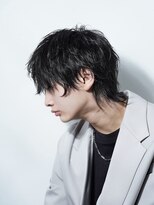 アルファ 新宿(alpha)&nbsp;フェザーパーマ/ブルーブラック/刈り上げセンターパート[新宿]