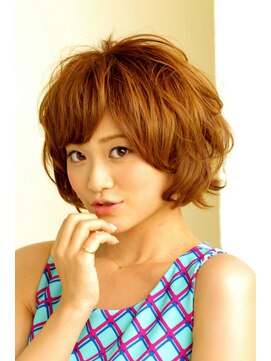 マロウ(MALLOW) ムーヴィンググラマラスボブ