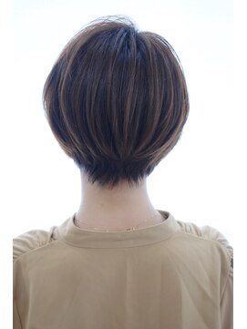 ニーナ せんげん台(nina) 30代・40代・50代　大人可愛い絶妙ショート