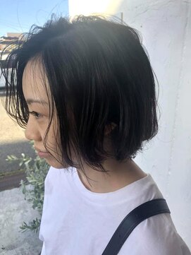 エルモ(ELMO) 軽めのゆるボブ