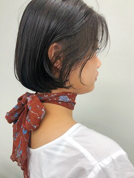 カフネ ジュントス ヨロ(Cafune' juntos YOLO) 黒髪ＢＯＢ