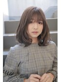 ナチュラルブラウン