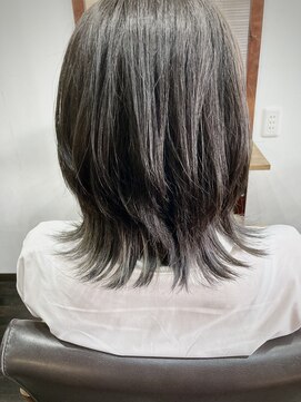 マイレ(maile) マッシュウルフ/グレージュ/くすみカラー