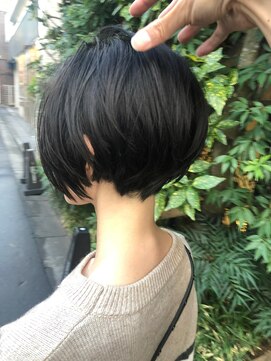 シャロン(SHARON) 【SHARON原宿】ショートスタイル×マットブラック