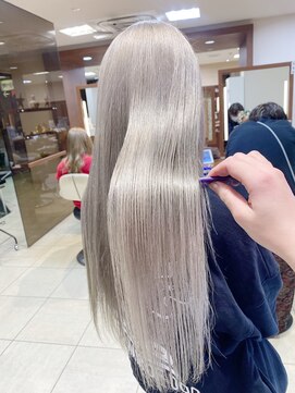 ブラウン(Brown) ホワイトシルバー