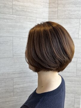 ルムーン ナガクテ(roomoon NAGAKUTE) 大人イルミナ艶カラー＆Bob♪