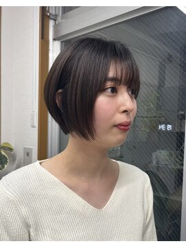 フース(Hus) ショートボブ