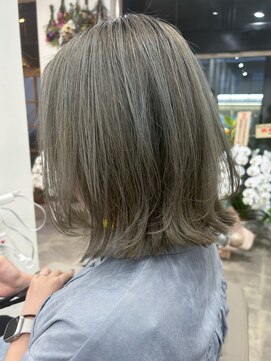 リファム(Re:fam) 明るめグレージュ