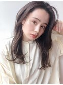 小顔*ゆる巻き*大人ロングヘア*センターパート*グレージュカラー