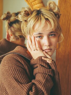 バーノン(VERNON) BLONDE BUNNY【VERNON】058-262-3611