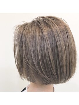 モレッティウィズリゴヘアー(Moretti with RIGO hair) ミルクティーハイライト