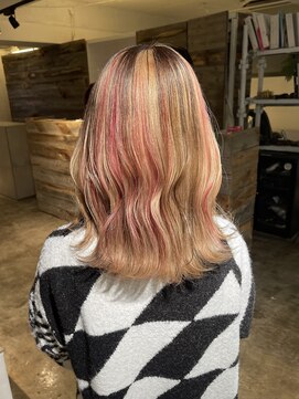 ニュート(Neut ) デザインカラー名古屋/ハイライト/ローライト/セクションカラー